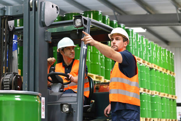 Panduan Lengkap Mencari Distributor Methacrylic Acid untuk Industri